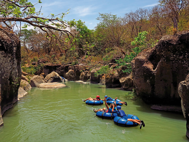 Rio Perdido Hotel & Thermal River 34