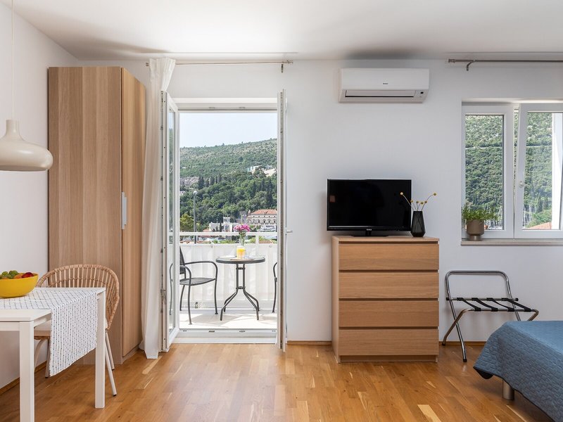 Apartments Silvija 25