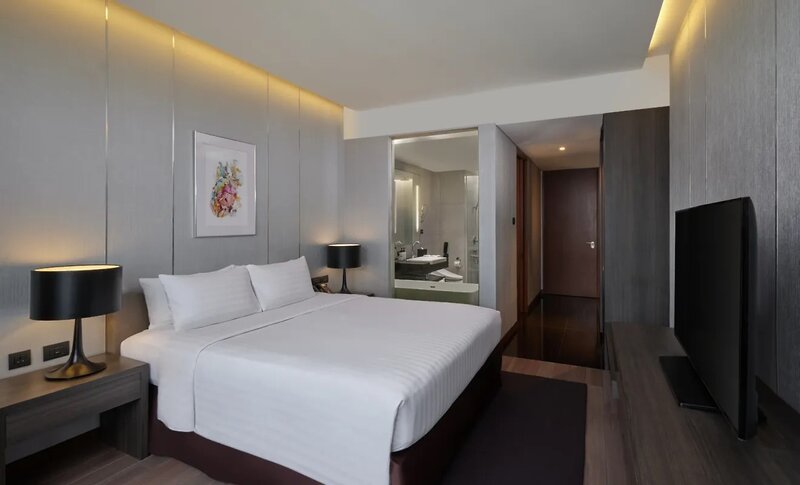 Amara Bangkok 10
