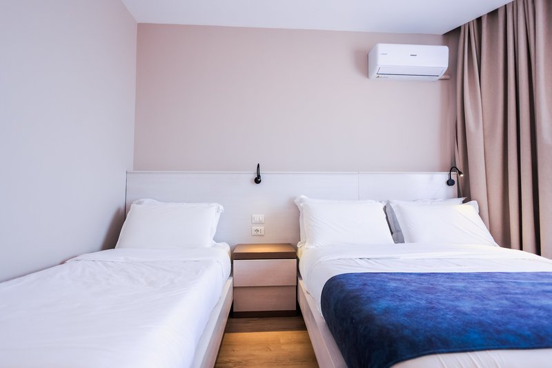 Apollon Hotel 22