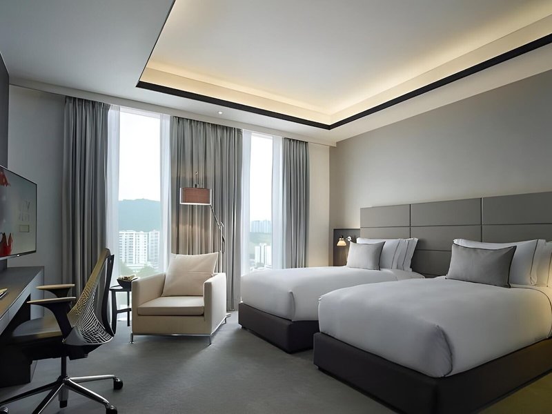 G Hotel Kelawai 27
