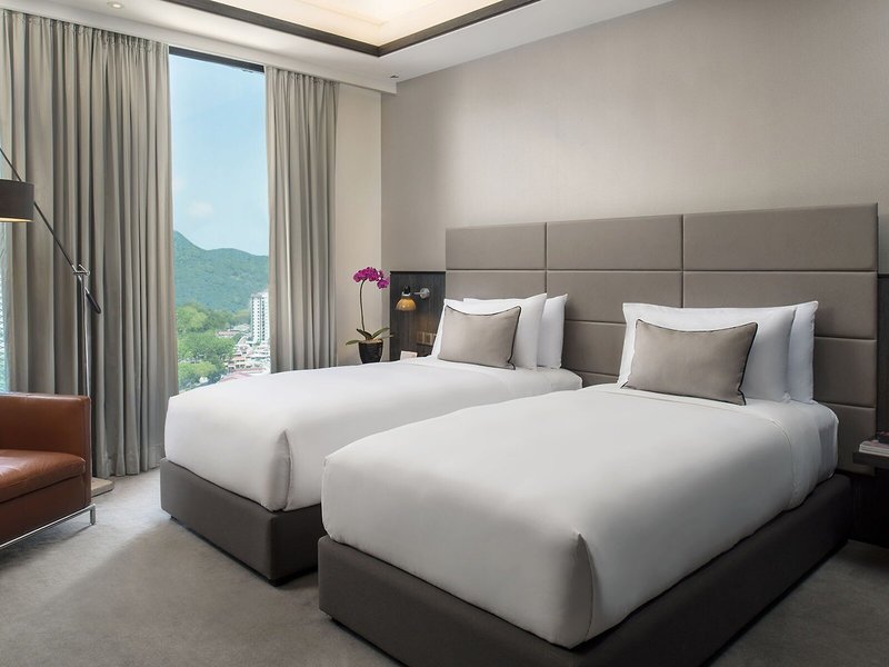 G Hotel Kelawai 31