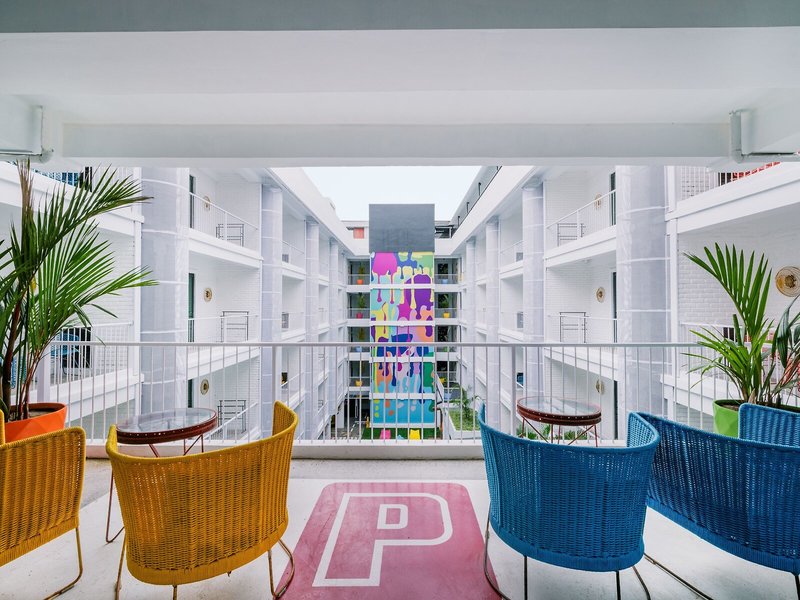 Dash Hotel Seminyak 13