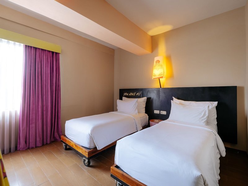 Dash Hotel Seminyak 29