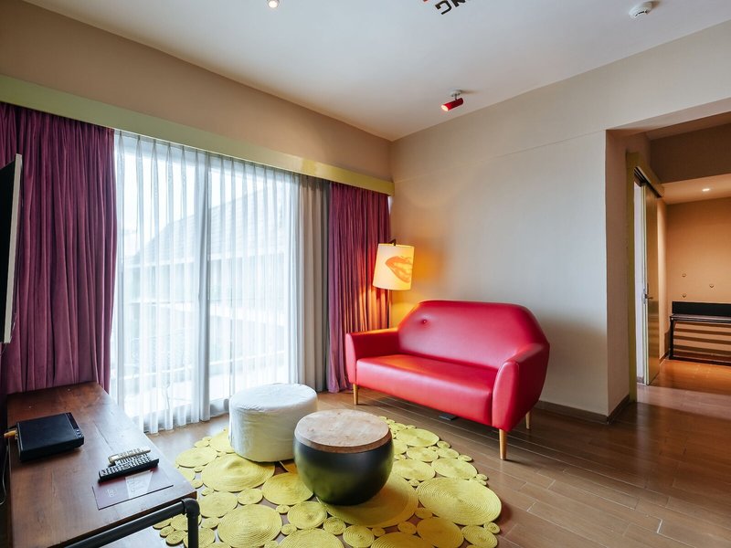 Dash Hotel Seminyak 43