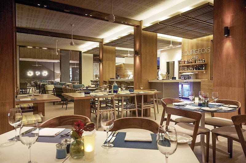 Eden Bleu Hotel 10
