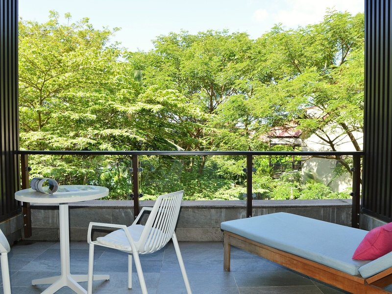 Eden Bleu Hotel 7