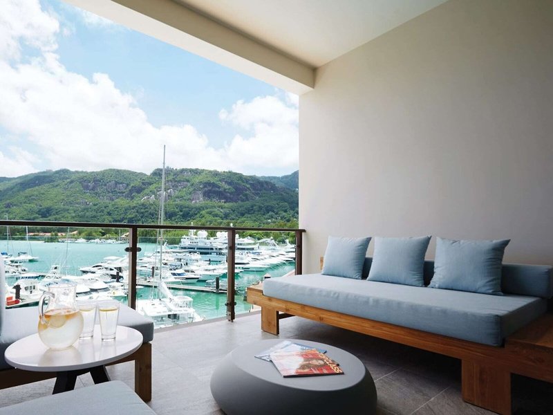 Eden Bleu Hotel 18