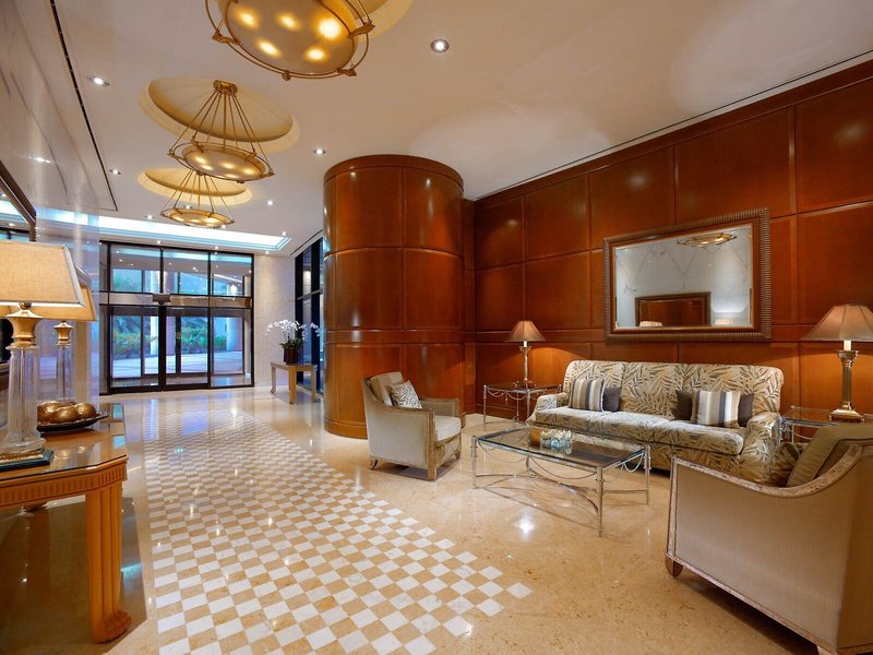Grand Hyatt Residence 11
