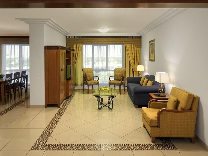 Grand Hyatt Residence 20