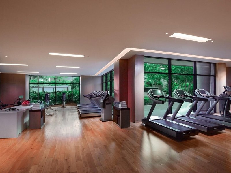 Grand Hyatt Residence 24