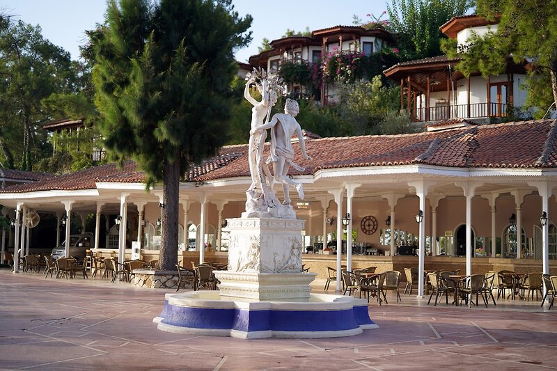 Club & Hotel Letoonia 30