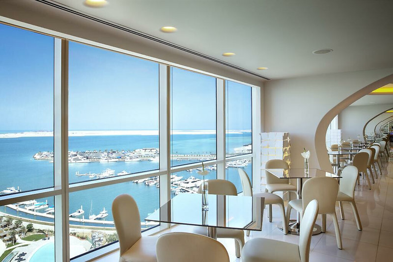 The Art Hotel & Resort 11