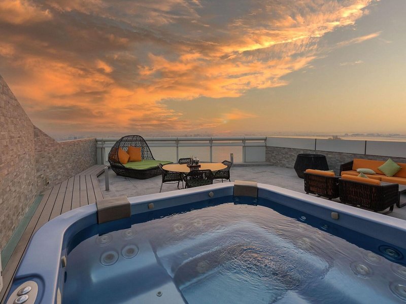 The Art Hotel & Resort 9