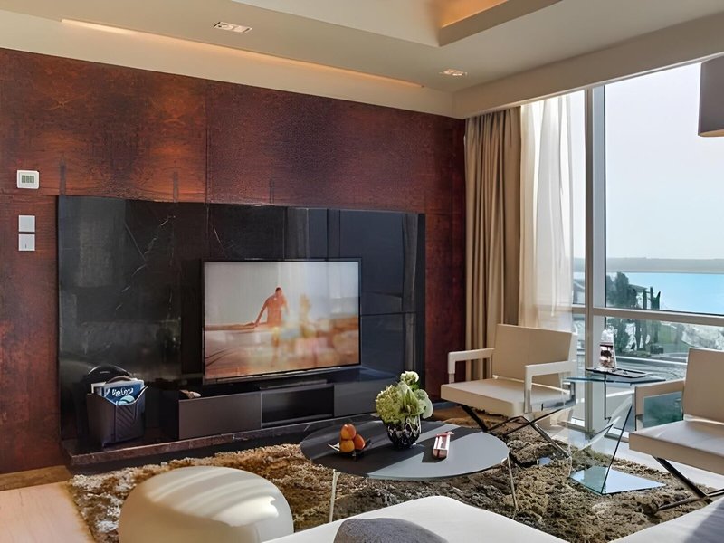 The Art Hotel & Resort 25