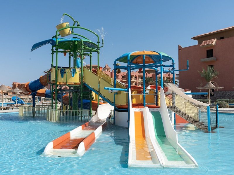 Parrotel Lagoon Resort 9