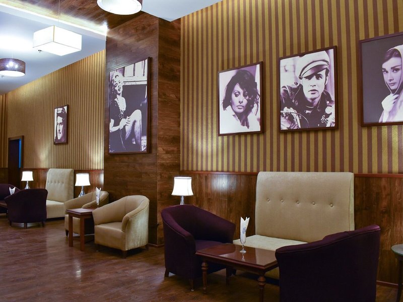 Parrotel Lagoon Resort 19