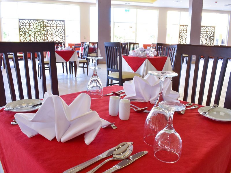 Parrotel Lagoon Resort 23