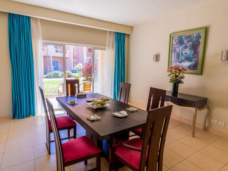 Parrotel Lagoon Resort 26