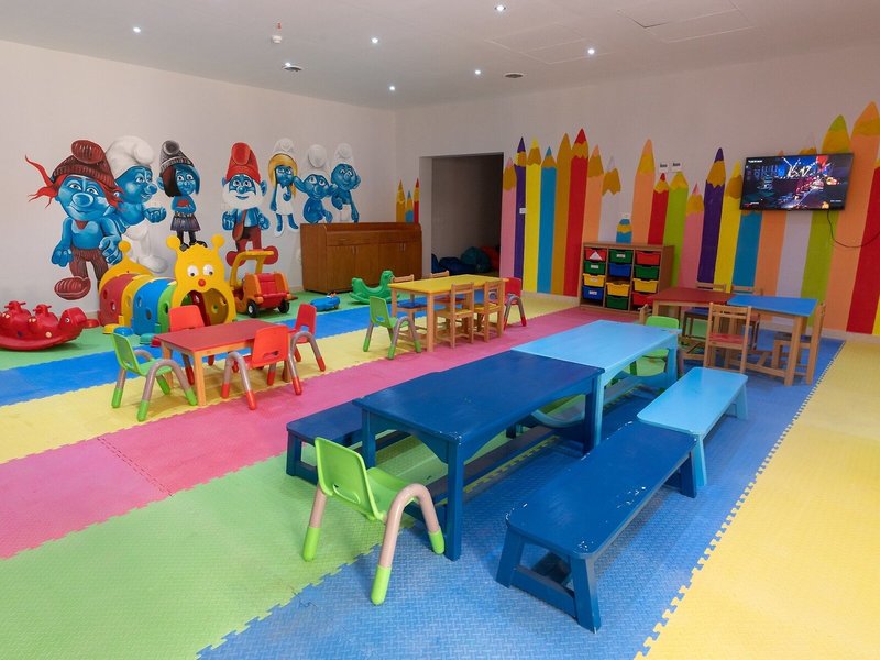 Parrotel Lagoon Resort 32