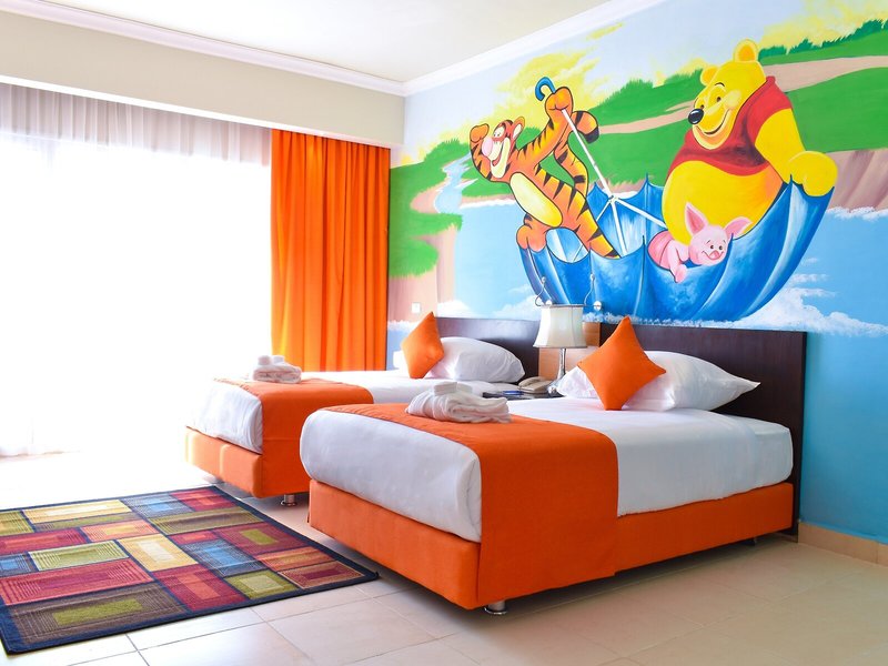 Parrotel Lagoon Resort 33