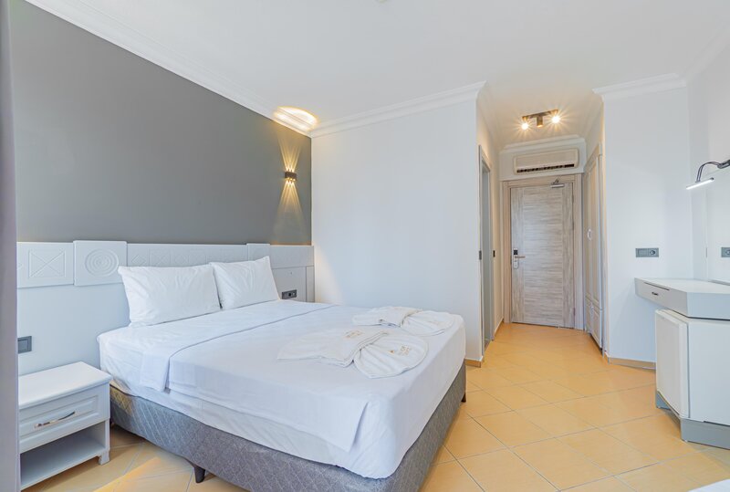 Dream of Ölüdeniz 38