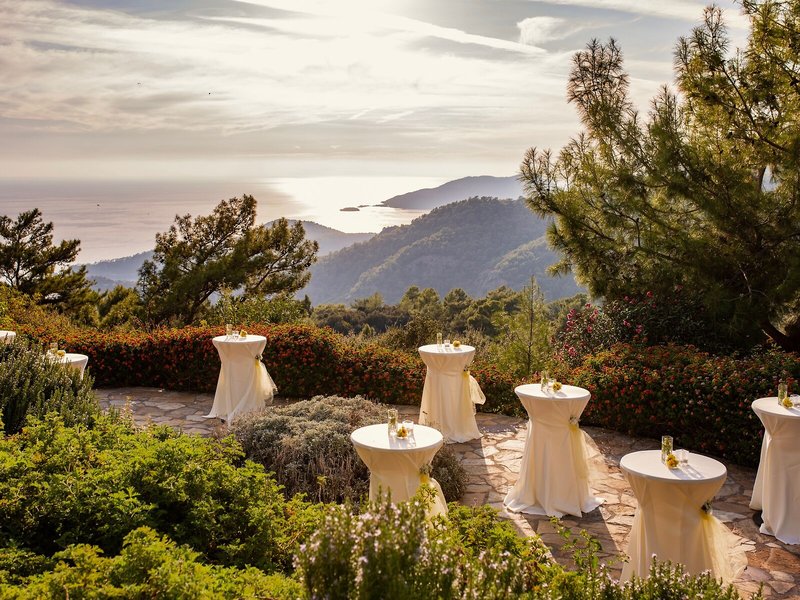 Montana Pine Resort 3