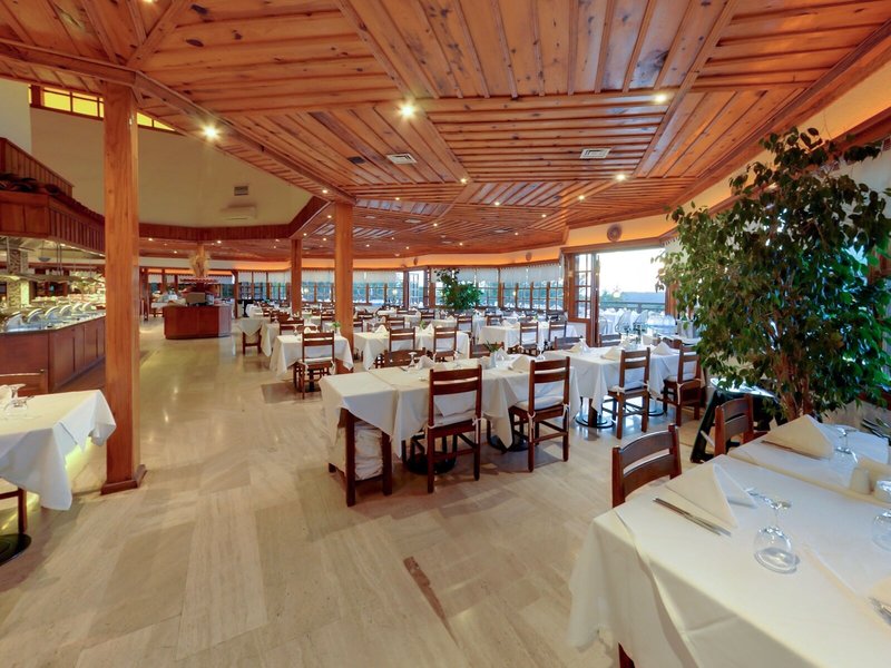 Montana Pine Resort 31