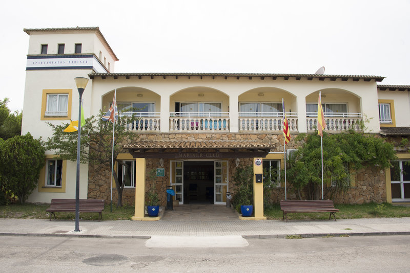 Mariner Club Apartments 9