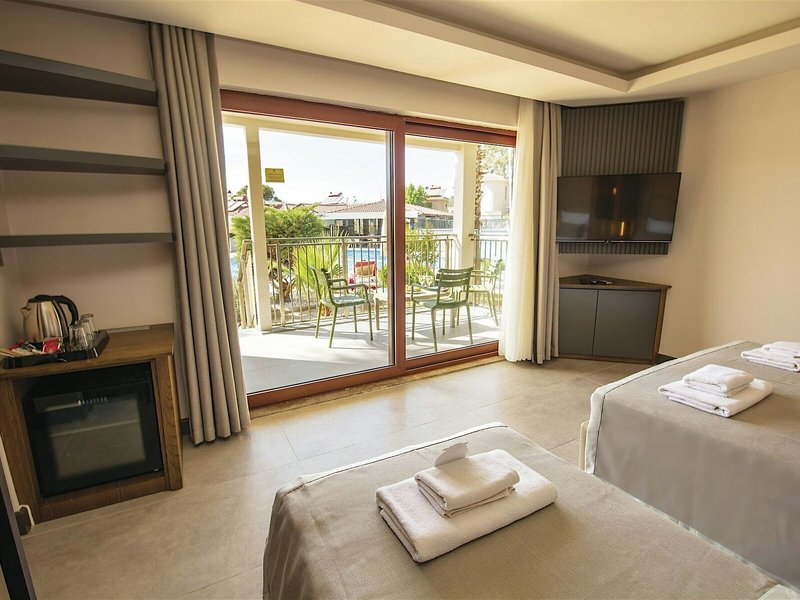 Orka Club Hotel & Villas