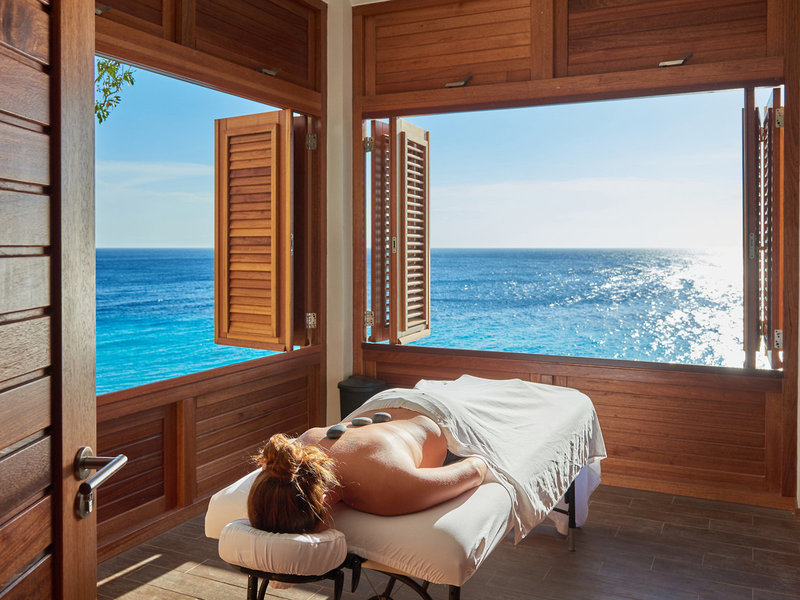 Coral Estate Luxury Resort 14