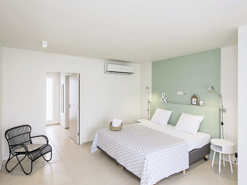 Coral Estate Luxury Resort 11