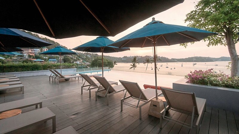 Bandara Phuket Beach Resort 25