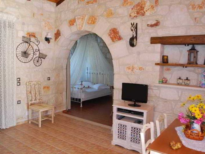 Villas Kavos Psarou 18 - Room Example