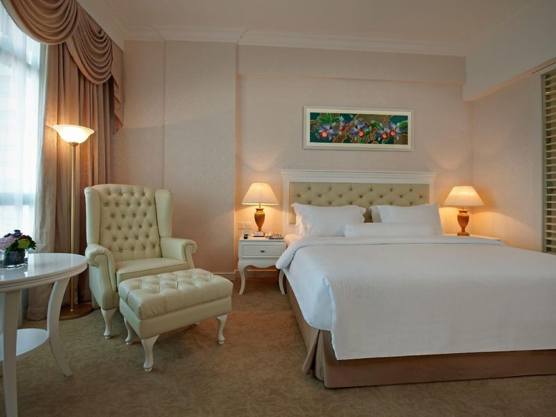 The Royale Chulan Damansara 19