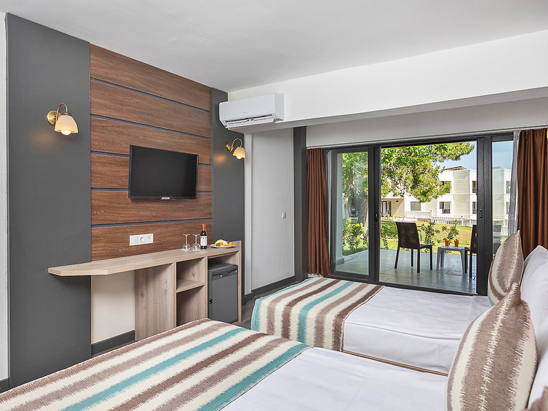 Carpe Mare Beach Resort 3