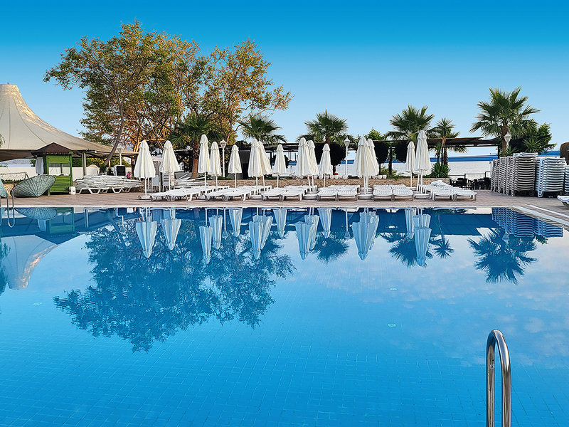 Carpe Mare Beach Resort 4