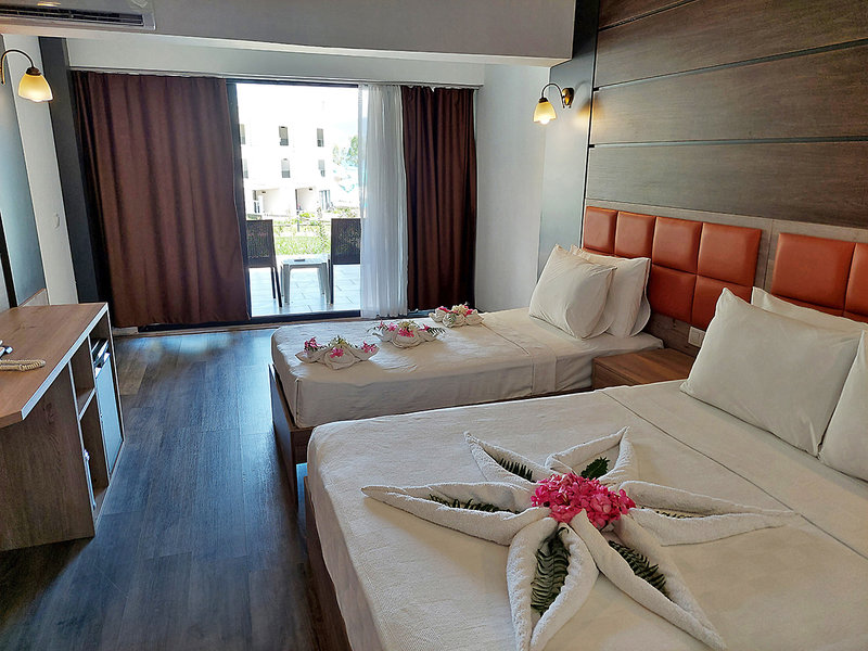 Carpe Mare Beach Resort 7