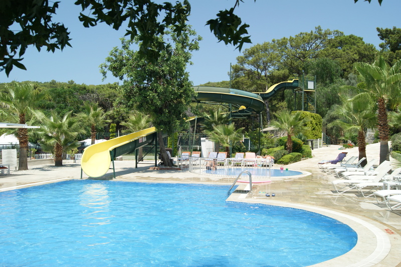 Nicholas Park Hotel 3