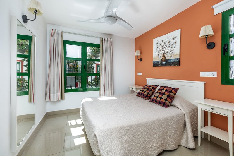 Apartamentos LIVVO Puerto de Mogán 11