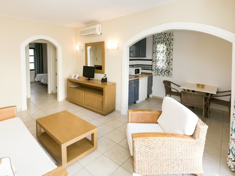 Apartamentos LIVVO Puerto de Mogán 11