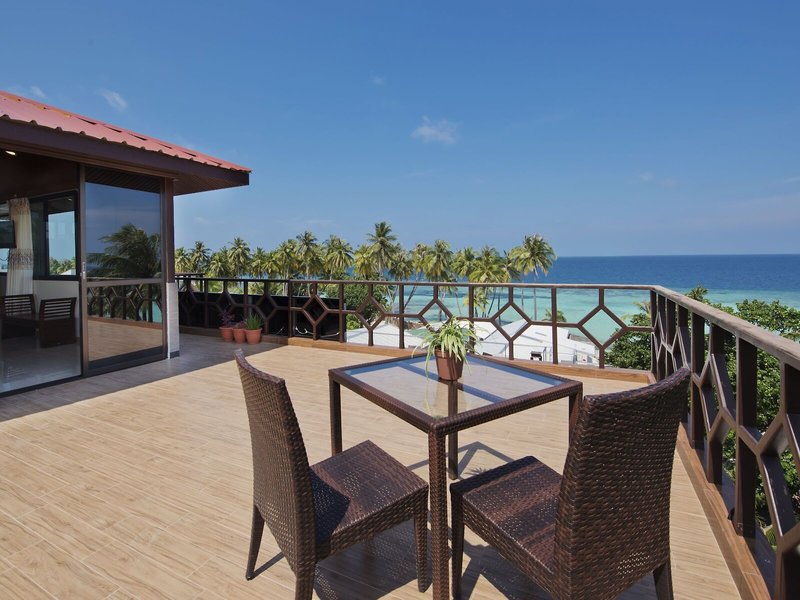 Arena Beach Hotel 8