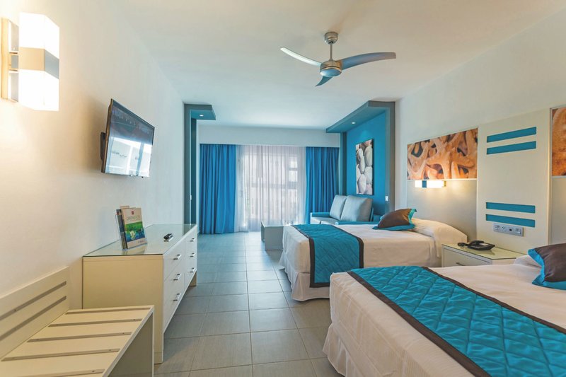 Hotel Riu Republica 3