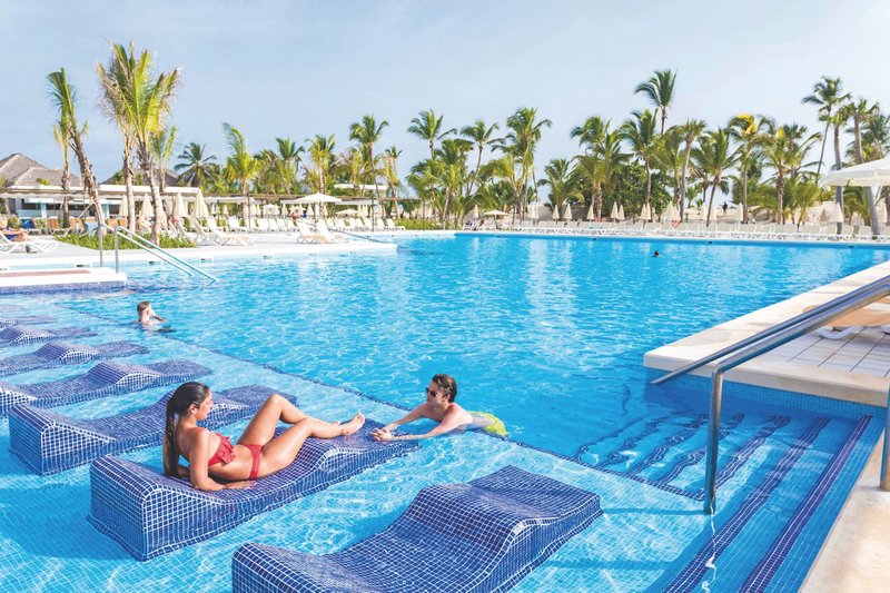 Hotel Riu Republica 4