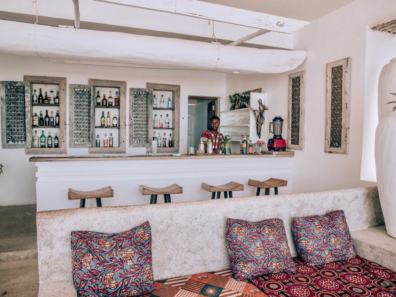 Constance Aiyana  21