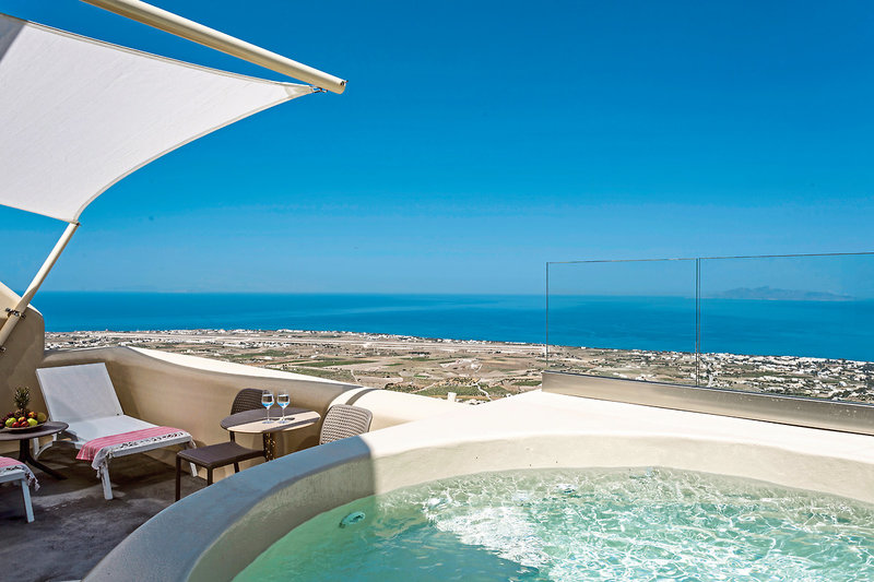 Skyfall Suites 18