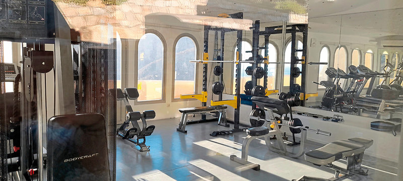 Skyfall Suites - Erwachsenenhotel 45