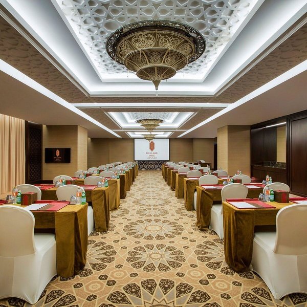 Bab al Qasr Hotel & Residence 37