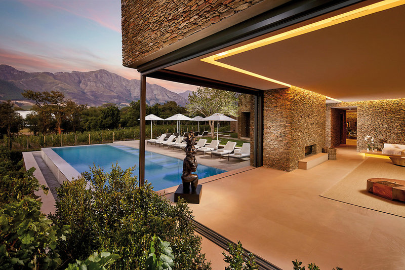 Leeu Estates