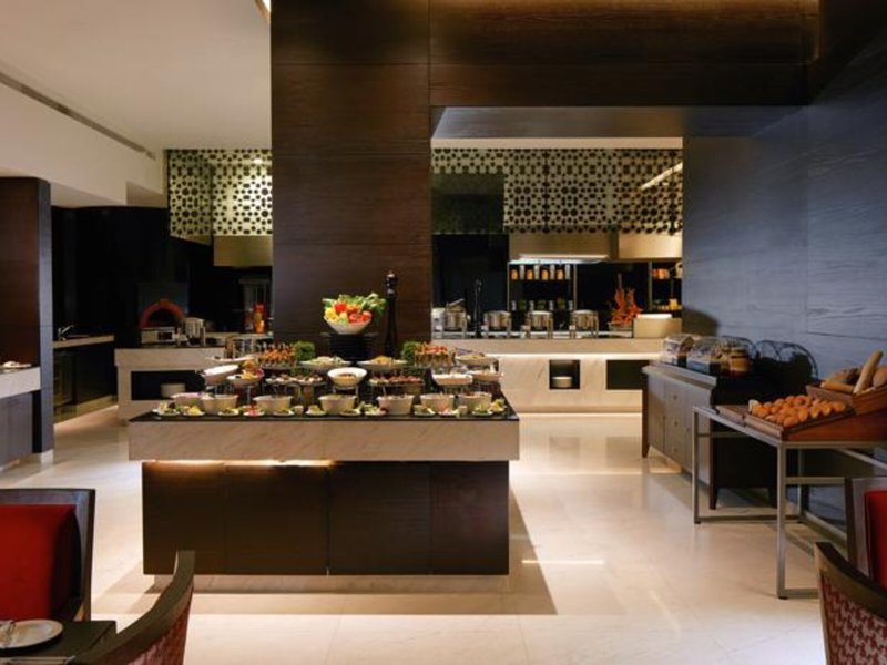 Royal M Hotel By Gewan 18